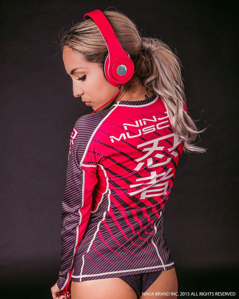 Rashguard - Women's Magenta Carbon Fiber
